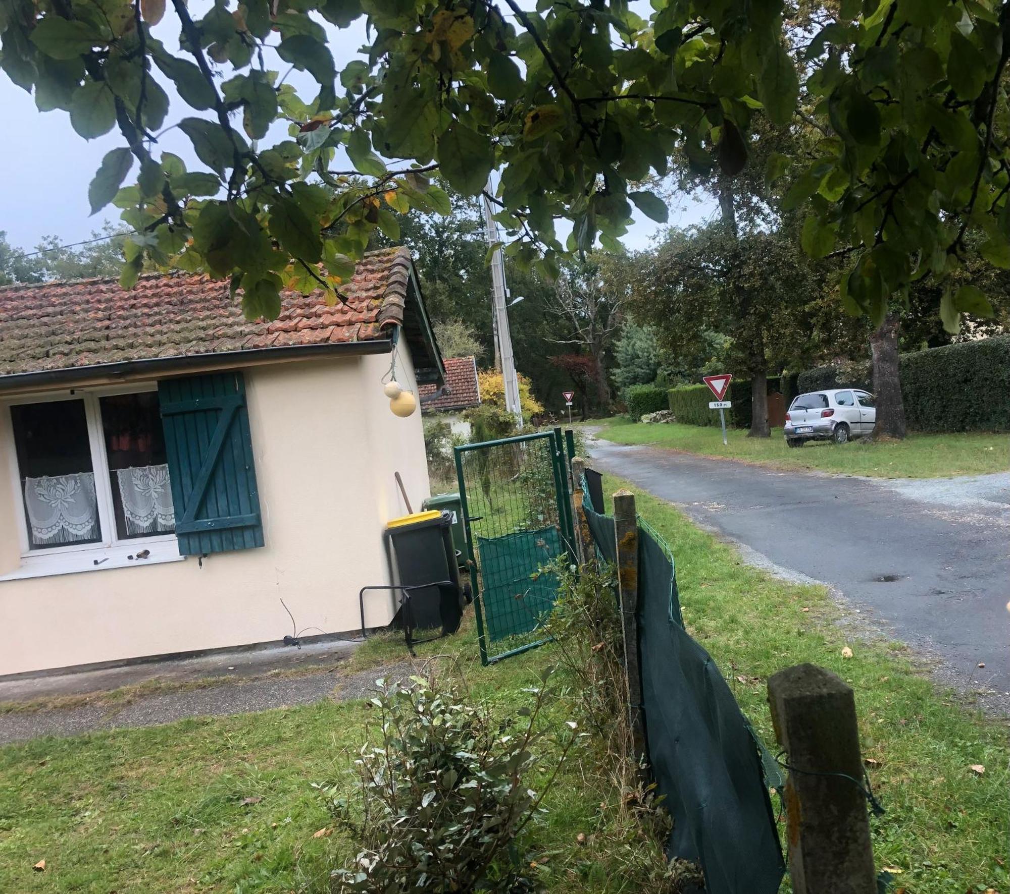 Petite Maison Rustique Et Atypique Hourtin Luaran gambar